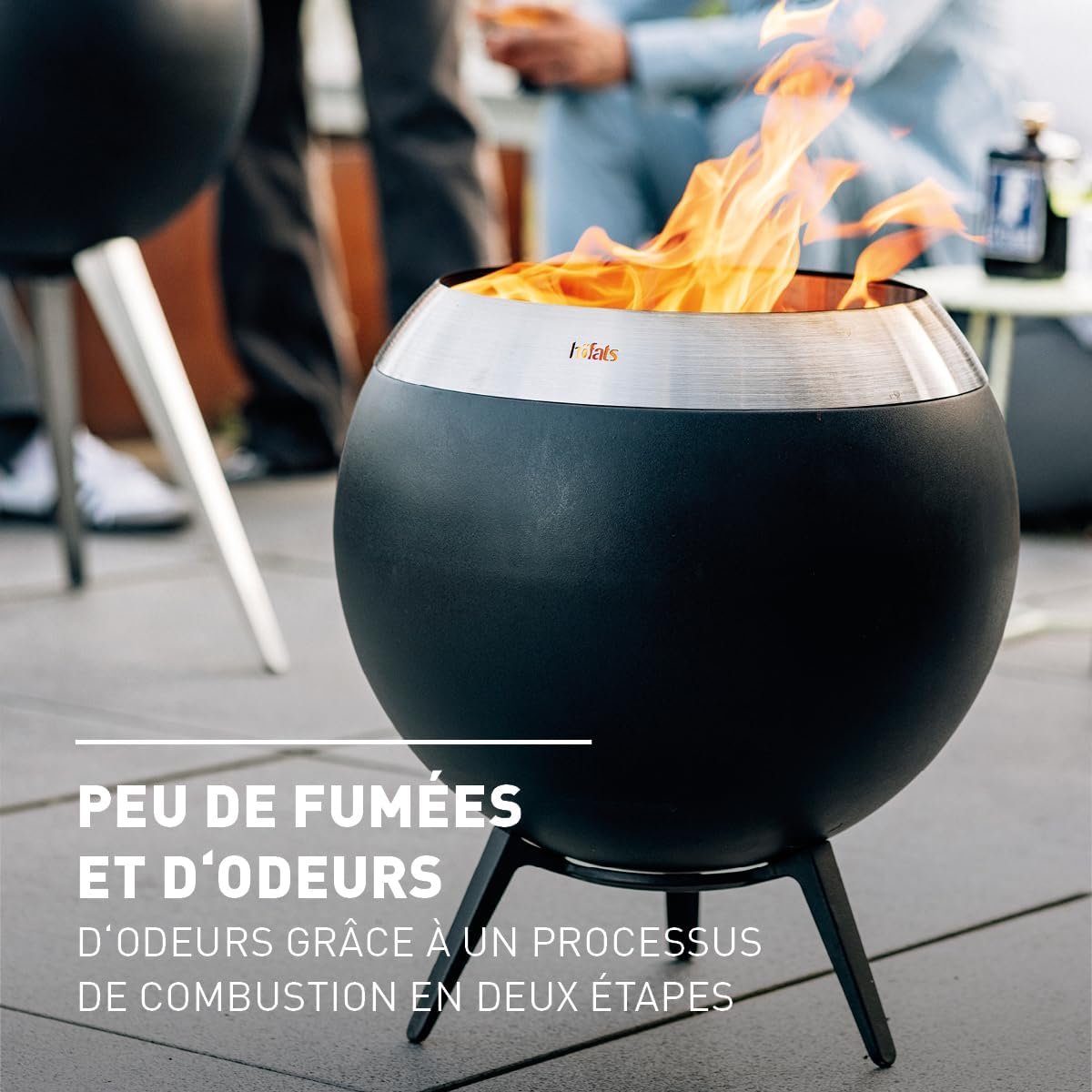 Brasero höfats Moon 45 allumé — peu de fumée et faible odeur